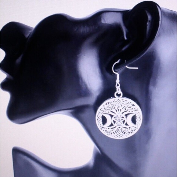 Triple Moon Goddess Wicca Pentagram Magic Amulet Silvertone Earrings Gift NWT - Picture 4 of 4